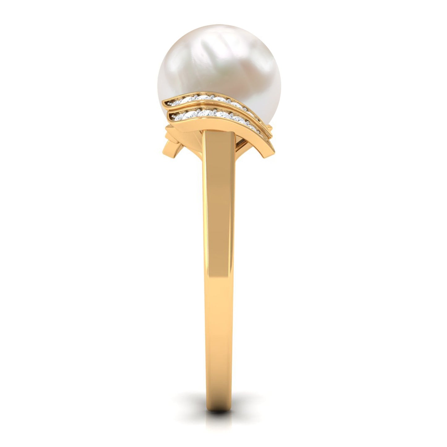 Elegant Freshwater Pearl Solitaire Ring with Diamond Accent