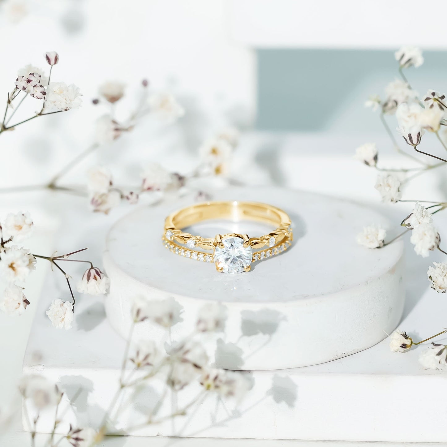 Certified Round Shape Moissanite Designer Engagement Ring