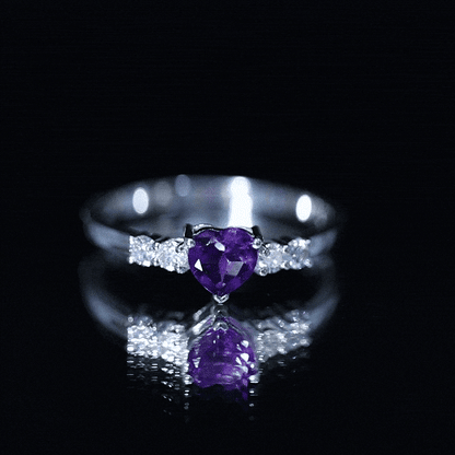 0.9 Carat Amethyst Heart Promise Ring with Diamonds
