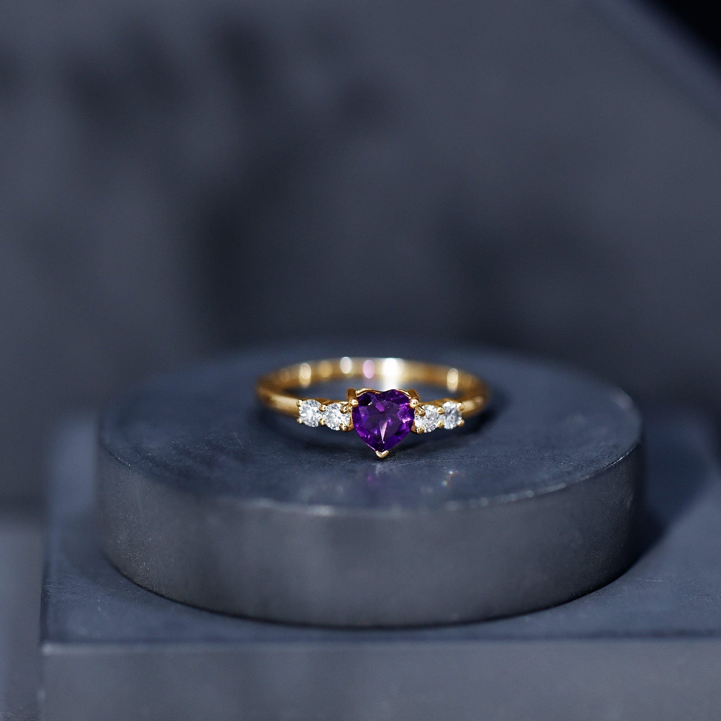 0.9 Carat Amethyst Heart Promise Ring with Diamonds