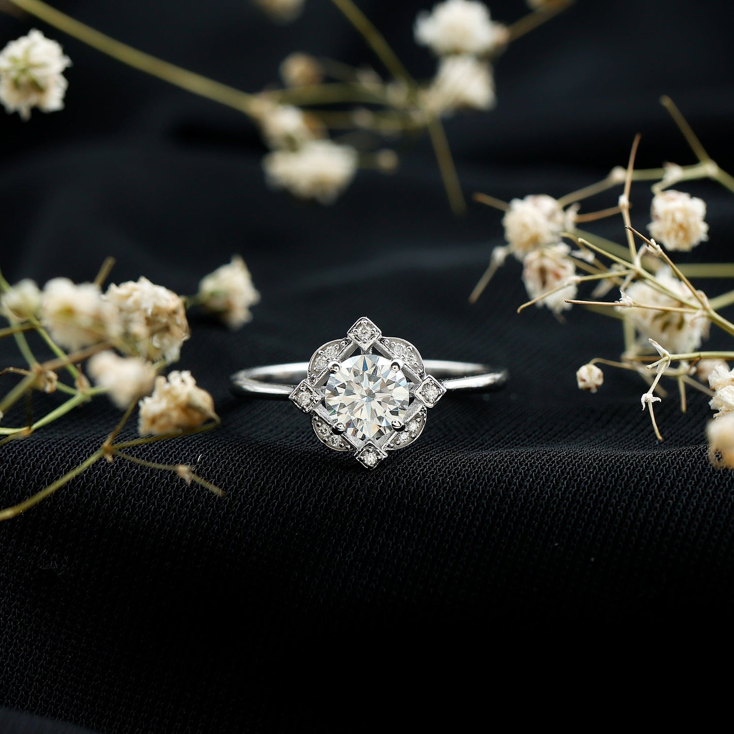 Vintage Style Lab Grown Diamond Engagement Ring