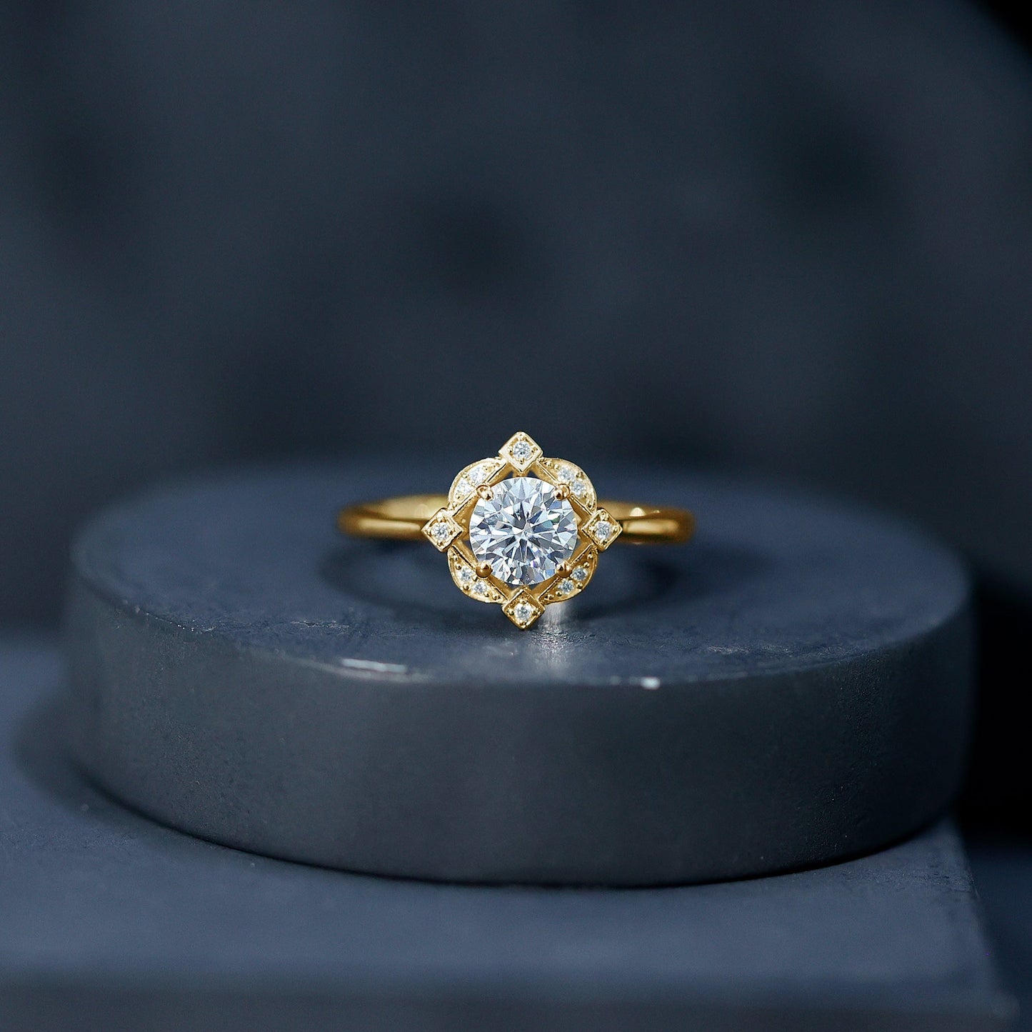 Vintage Style Lab Grown Diamond Engagement Ring