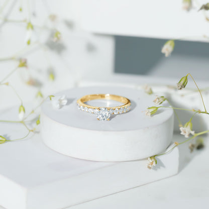 Minimal Solitaire Engagement Ring with Lab Grown Diamond