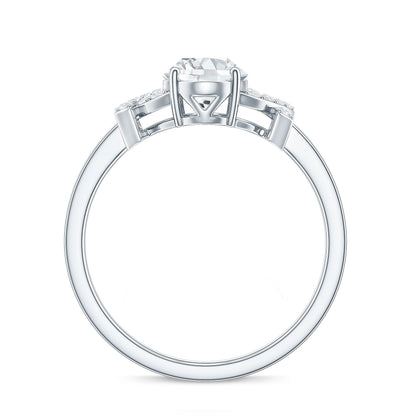 Oval Shape Lab Grown Diamond Solitaire Ring in Split Shank