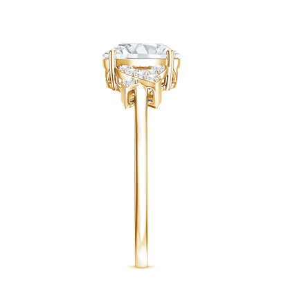 Oval Shape Lab Grown Diamond Solitaire Ring in Split Shank