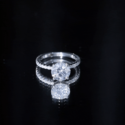 Peg Head Set Moissanite Solitaire Engagement Ring