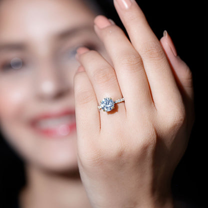 Peg Head Set Moissanite Solitaire Engagement Ring