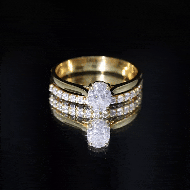 Oval Cut Solitaire Moissanite Bridal Ring Set
