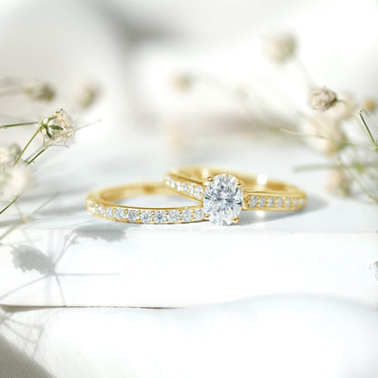 Certified Moissanite Oval Engagement Ring Set