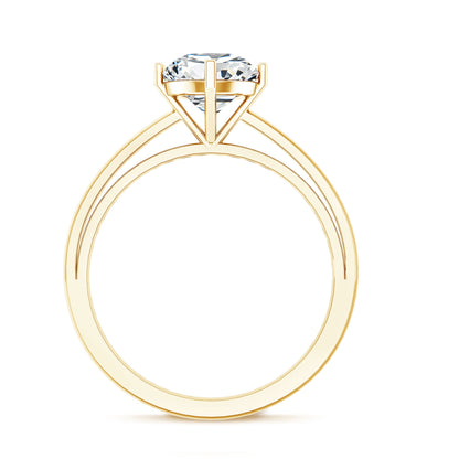 Teardrop Engagement Ring With Certified Moissanite