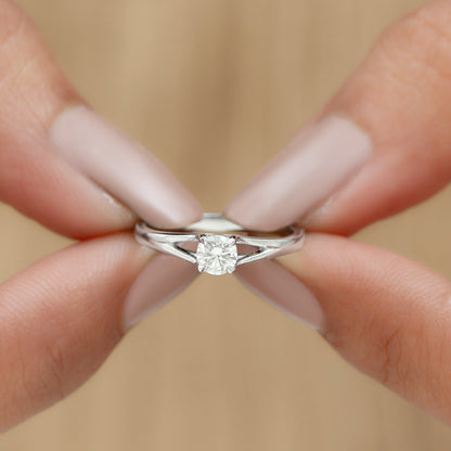 Certified Diamond Solitaire Ring in Claw Setting