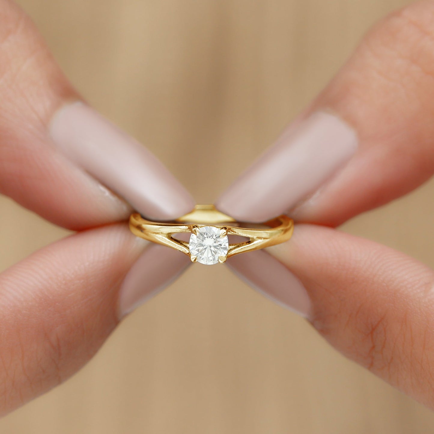 Certified Diamond Solitaire Ring in Claw Setting