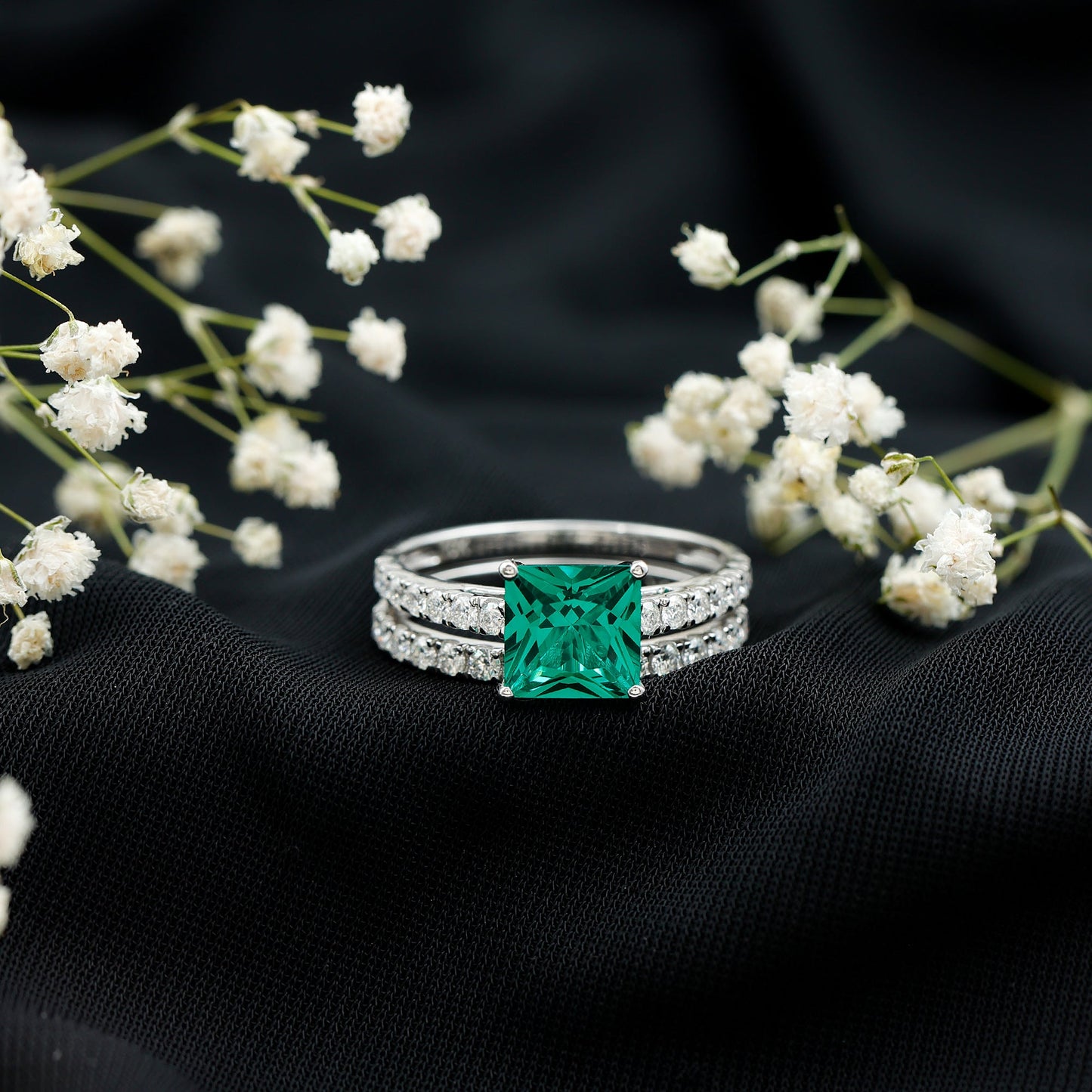 Lab Grown Emerald Princess Cut Engagement Ring with Wedding Band
