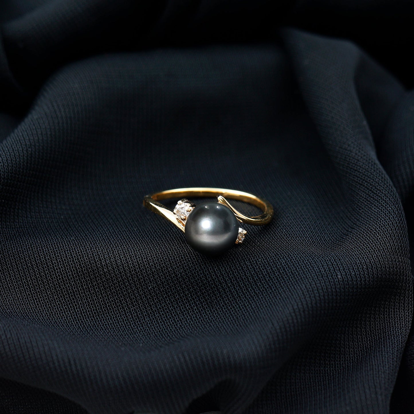 Natural Tahitian Black Pearl Diamond Vintage Engagement Ring