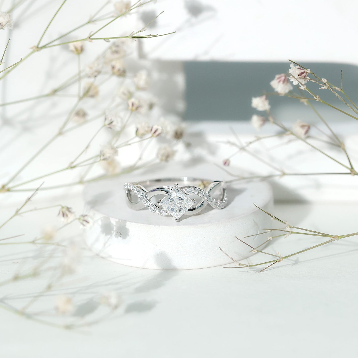 Princess Cut Moissanite Infinity Engagement Ring for Her