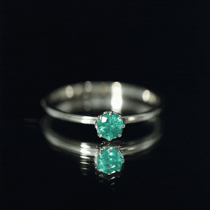Natural Solitaire Emerald Promise Ring in Lotus Basket Setting