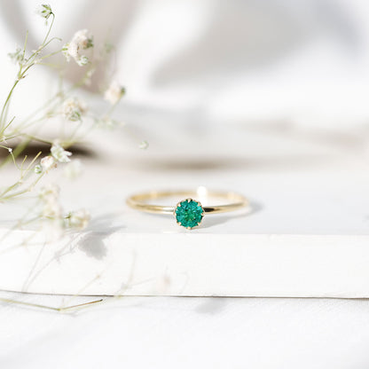 Natural Solitaire Emerald Promise Ring in Lotus Basket Setting