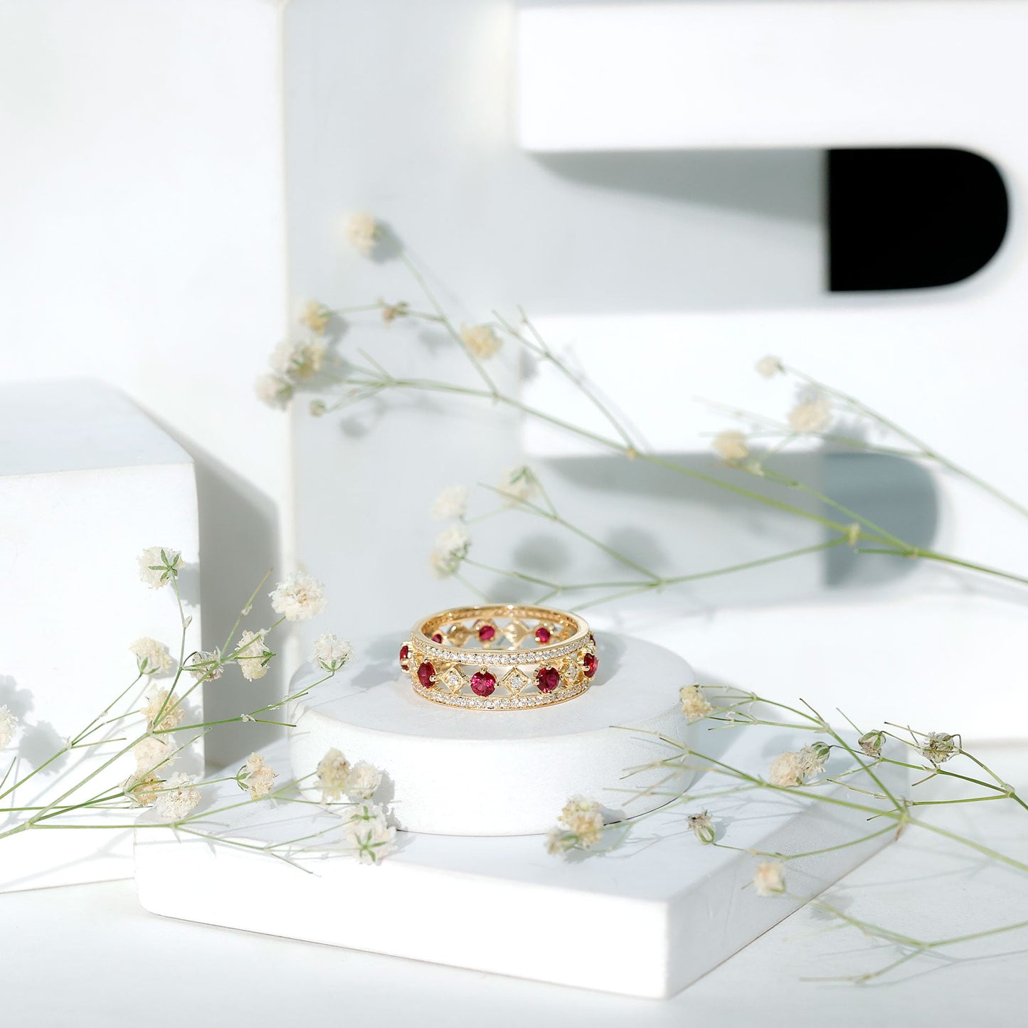 Lab Grown Ruby Vintage Wedding Band Ring With Moissanite