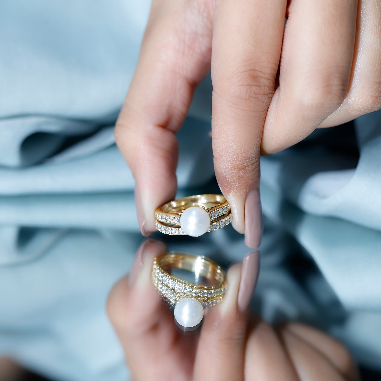 Natural White Pearl Wedding Bridal Ring Set with Moissanite