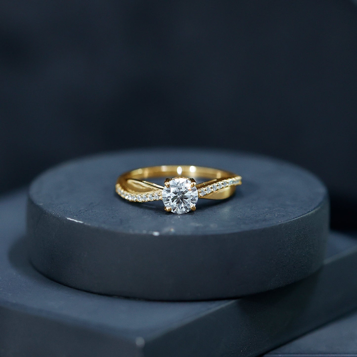 Classic Round Cut Moissanite Solitaire Engagement Ring for Women