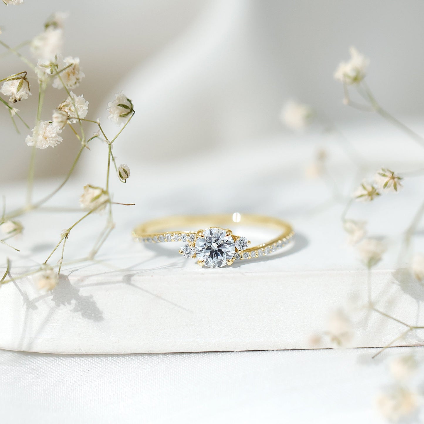 Round Shape Moissanite Bypass Engagement Ring with Side Stones