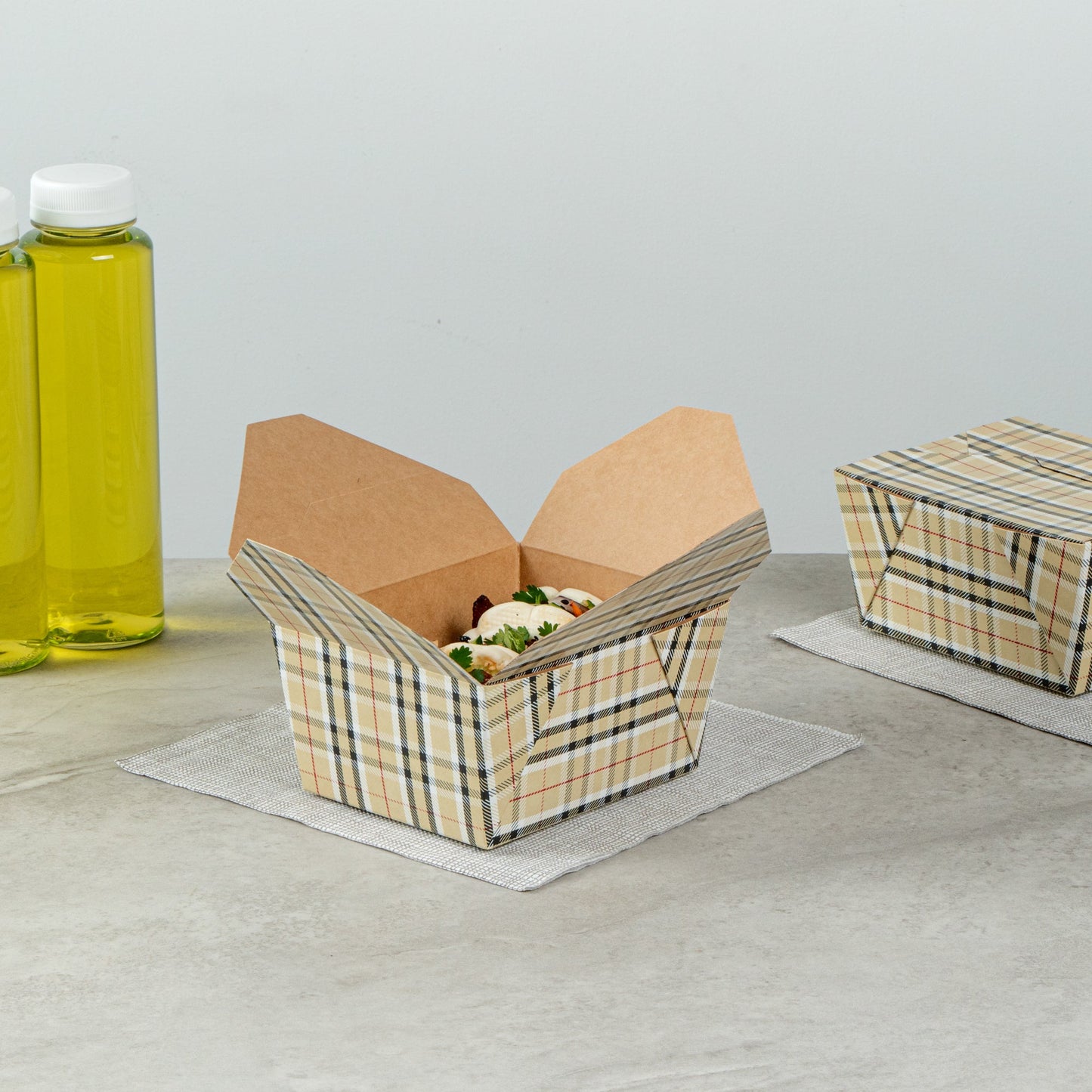 Bio Tek 30 oz Rectangle Plaid Paper #1 Bio Box Take Out Container - 5" x 4" x 2 1/2" - 200 count box