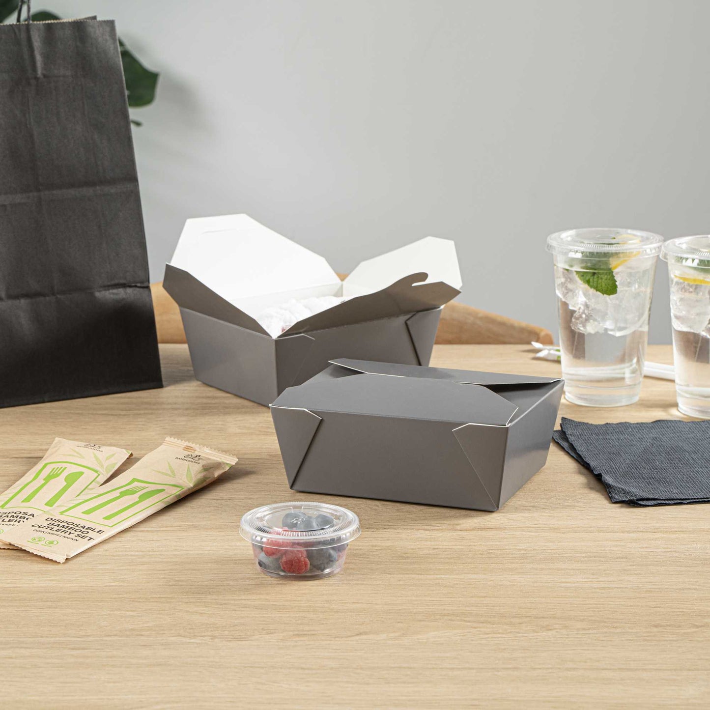 Bio Tek 45 oz Rectangle Gray Paper #8 Bio Box Take Out Container - 6 3/4" x 5 1/2" x 2 1/2" - 200 count box