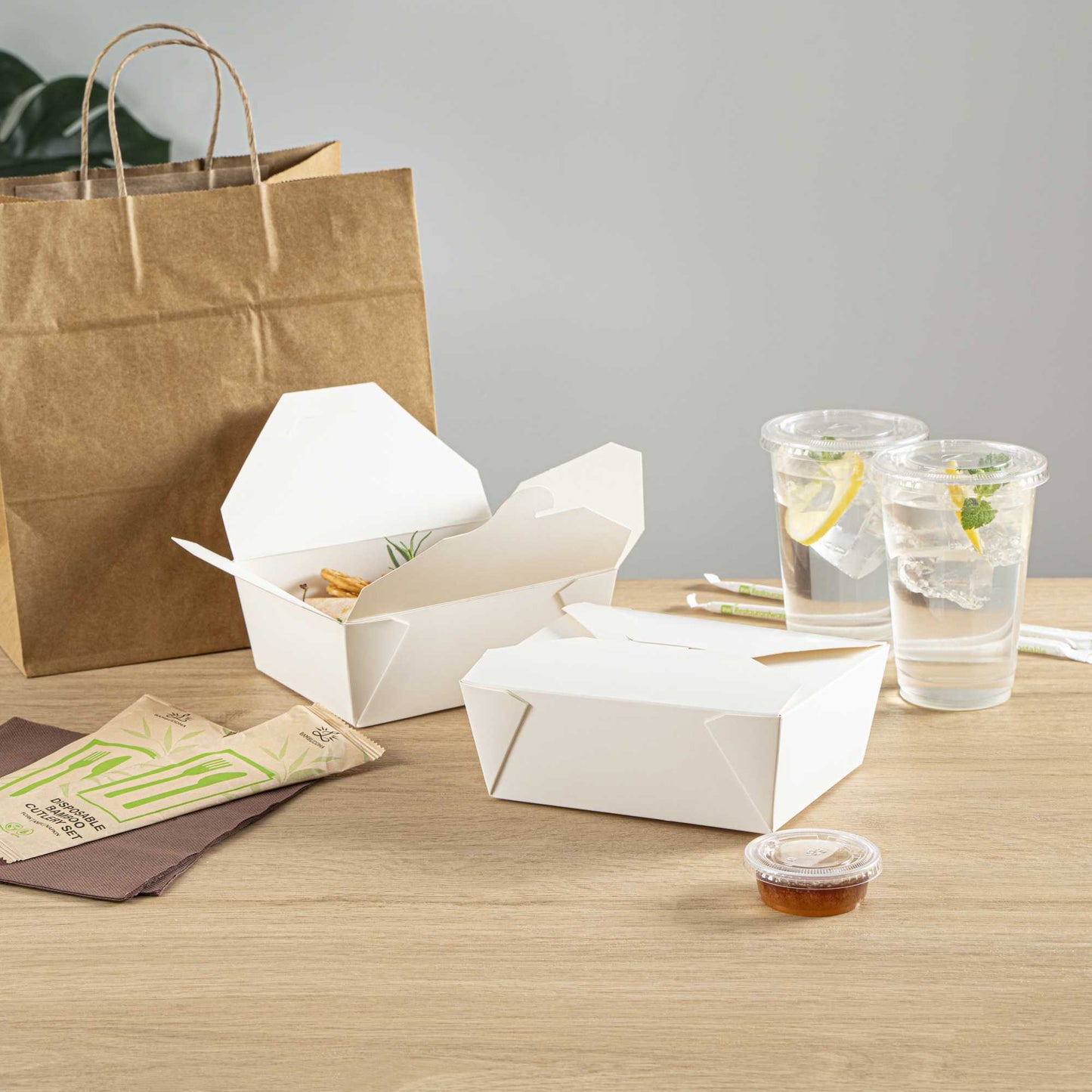 Bio Tek 45 oz Rectangle White Paper #8 Bio Box Take Out Container - 6 3/4" x 5 1/2" x 2 1/2" - 200 count box