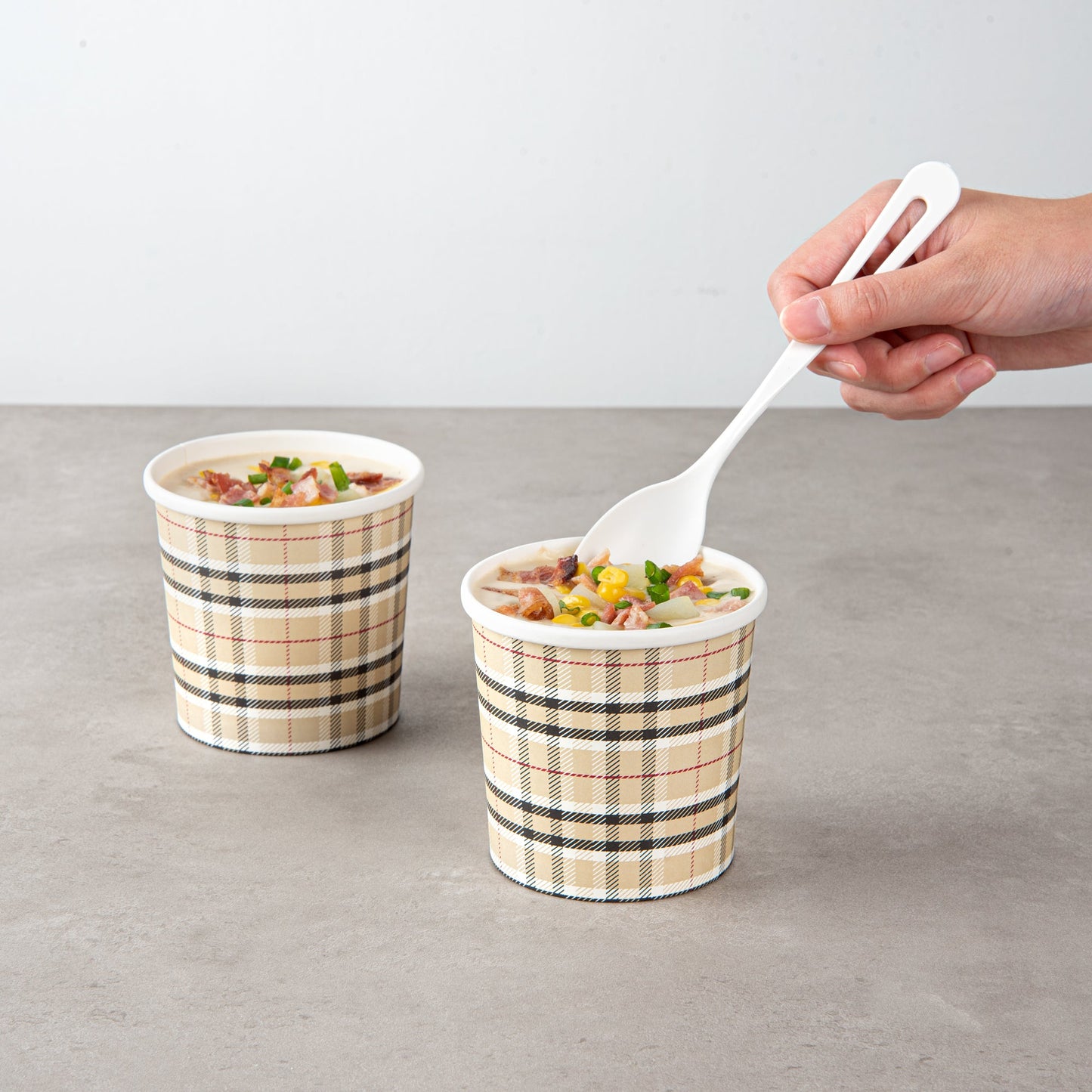 Bio Tek 12 oz Round Plaid Paper Soup Container - 3 1/2" x 3 1/2" x 3 1/2" - 25 count box