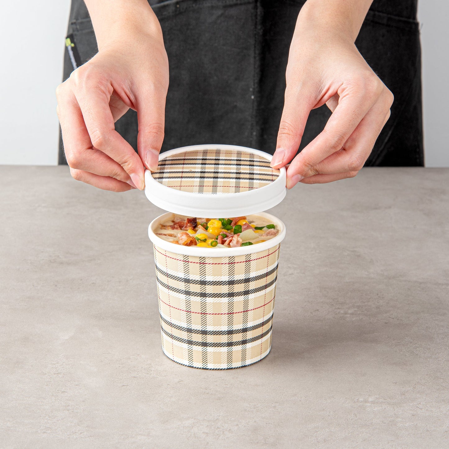 Bio Tek Round Plaid Paper Soup Container Lid - Fits 12 oz - 200 count box
