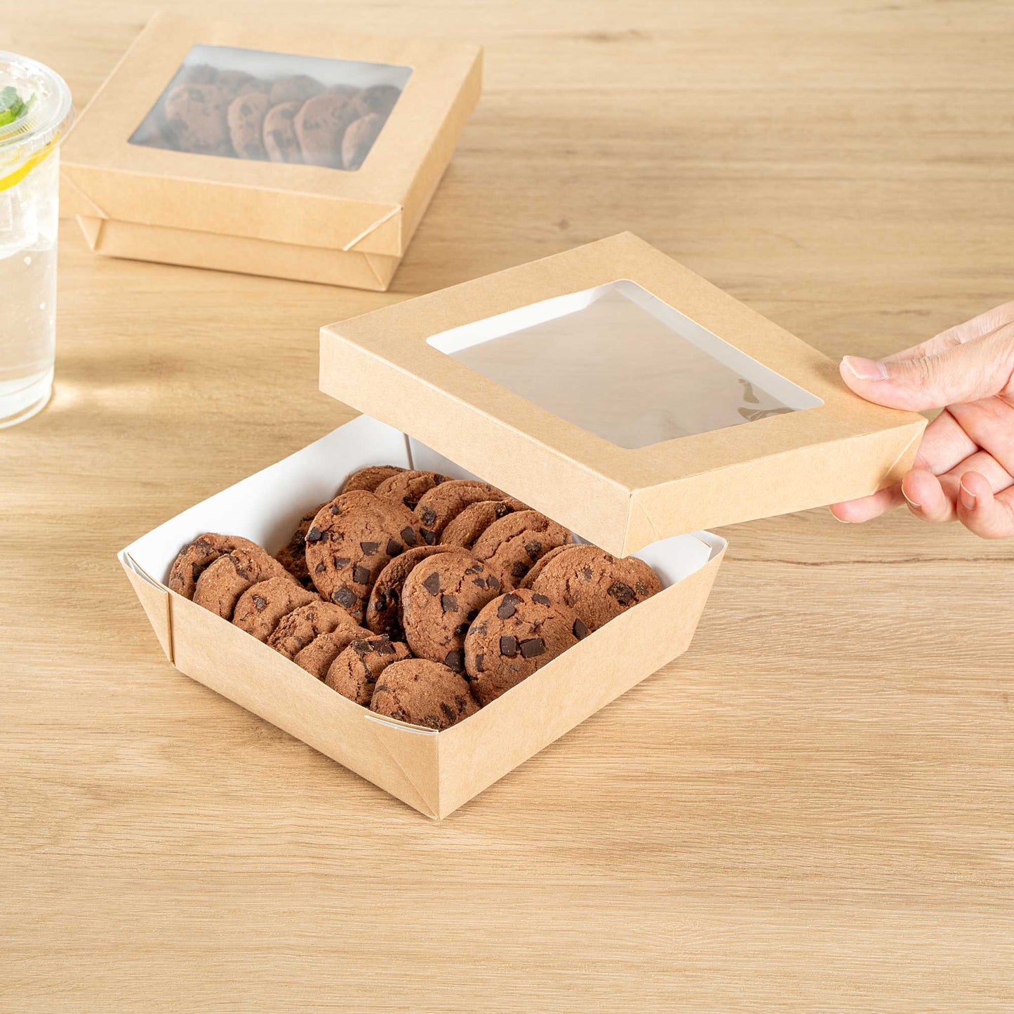 Cafe Vision 34 oz Square Kraft Paper Large Take Out Container - 6" x 6" x 2" - 25 count box
