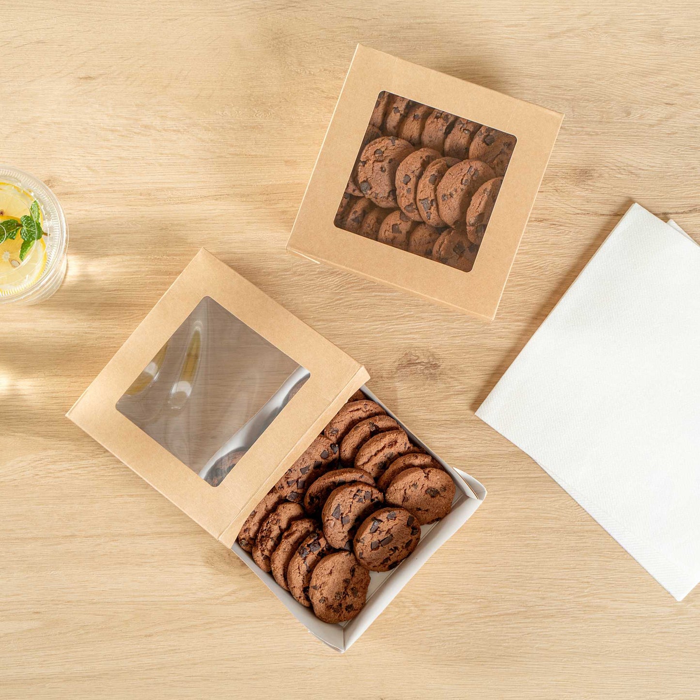 Cafe Vision 34 oz Square Kraft Paper Large Take Out Container - 6" x 6" x 2" - 25 count box