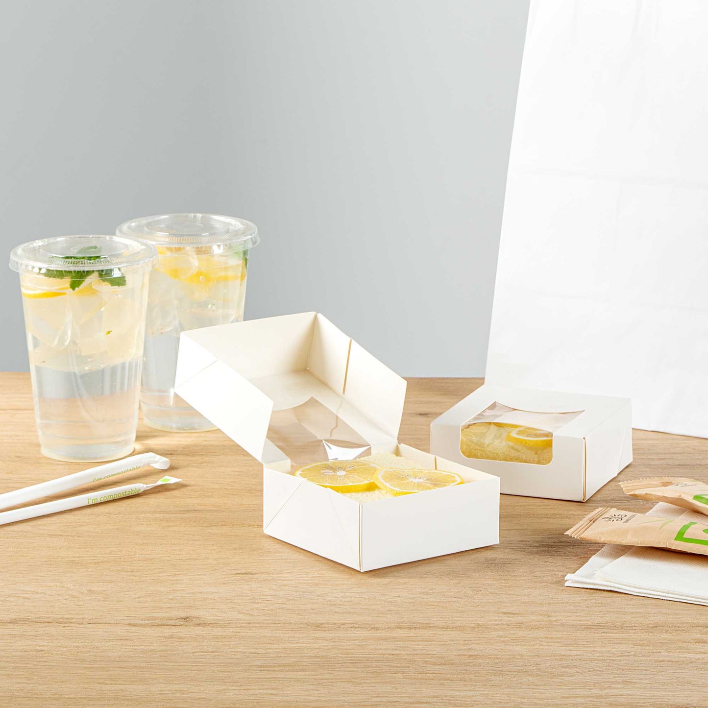 Cafe Vision 11 oz Square White Paper Small Take Out Container - 4" x 4" x 1 1/2" - 200 count box