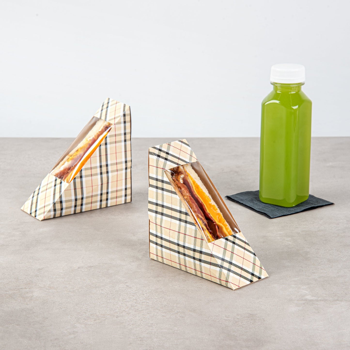Cafe Vision Triangle Plaid Paper Small Sandwich Box - 4 3/4" x 4 3/4" x 2" - 200 count box