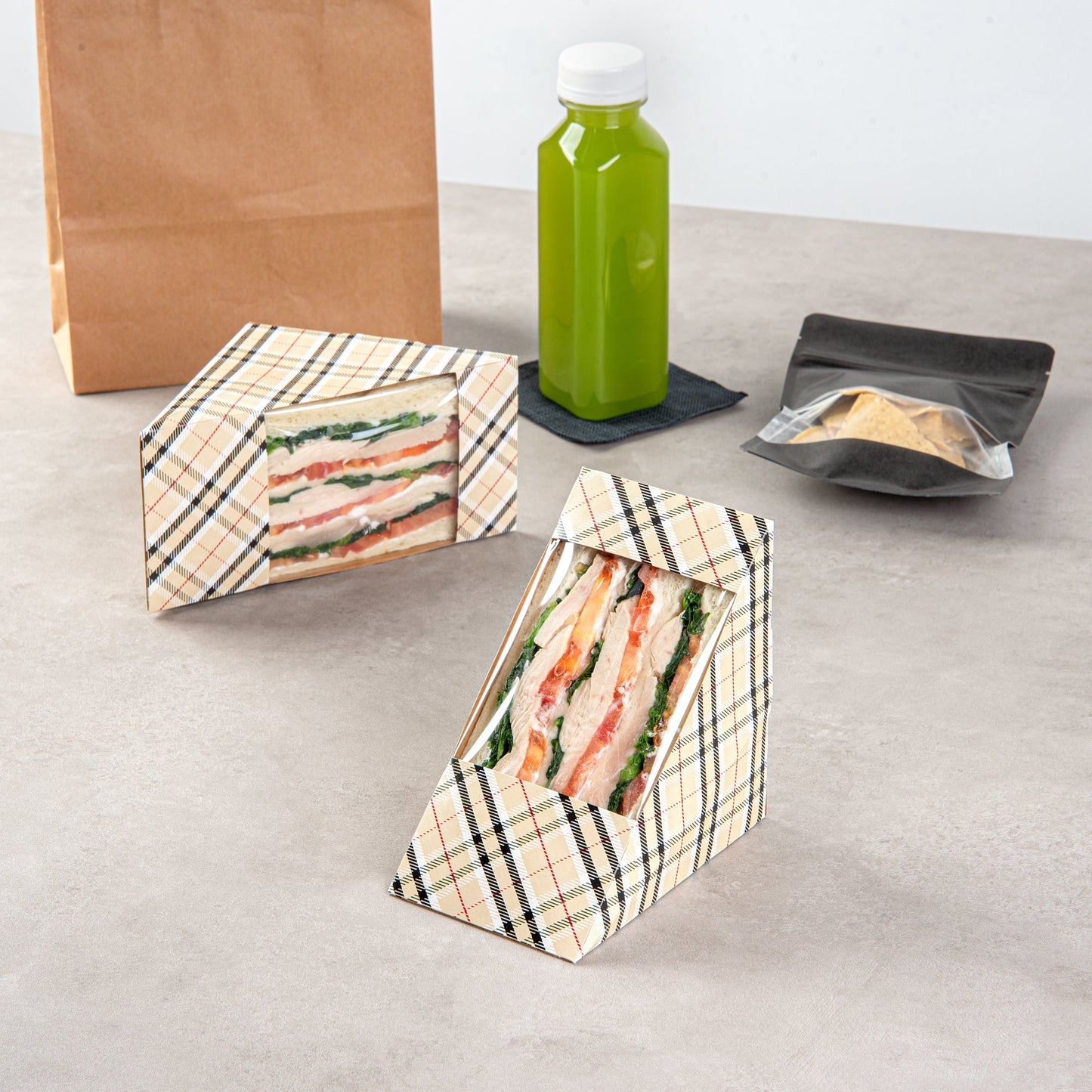 Cafe Vision Triangle Plaid Paper Large Sandwich Box - 4 3/4" x 4 3/4" x 3 1/4" - 25 count box