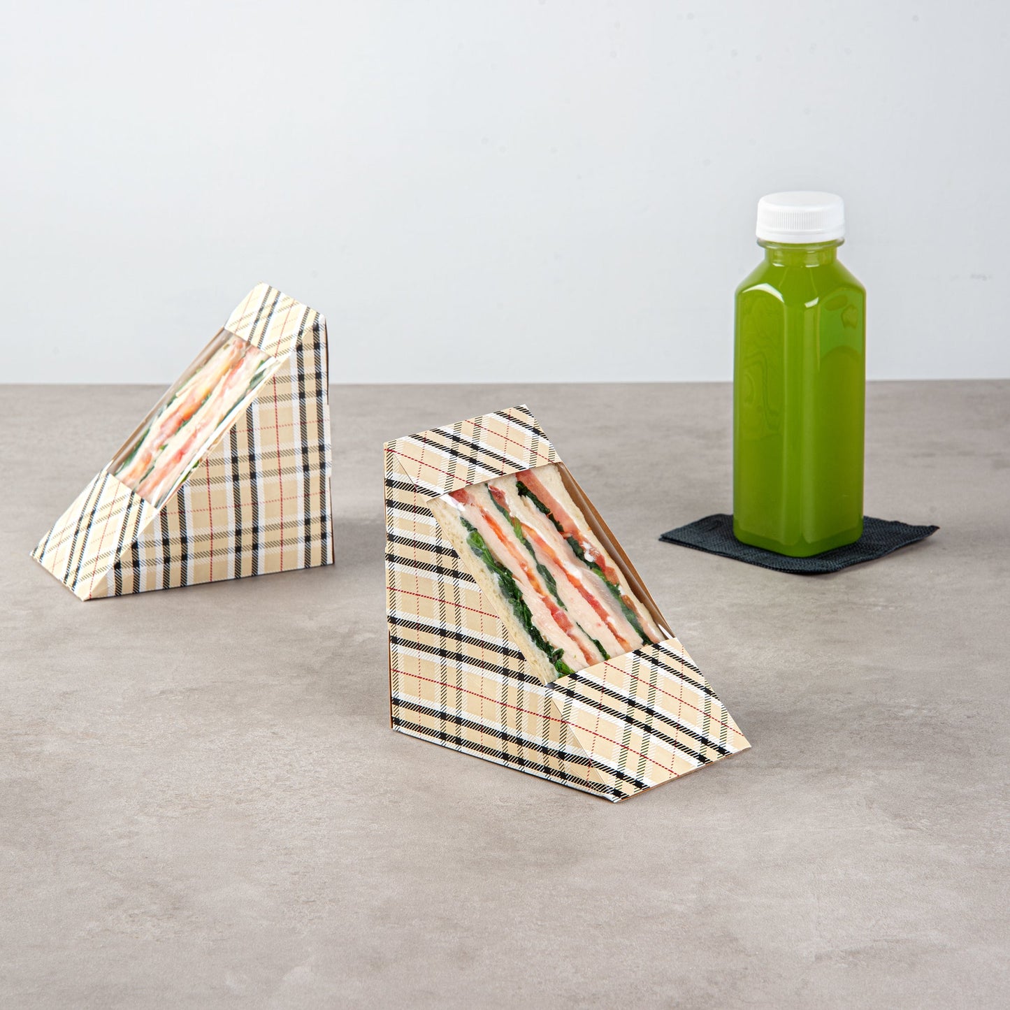 Cafe Vision Triangle Plaid Paper Large Sandwich Box - 4 3/4" x 4 3/4" x 3 1/4" - 200 count box