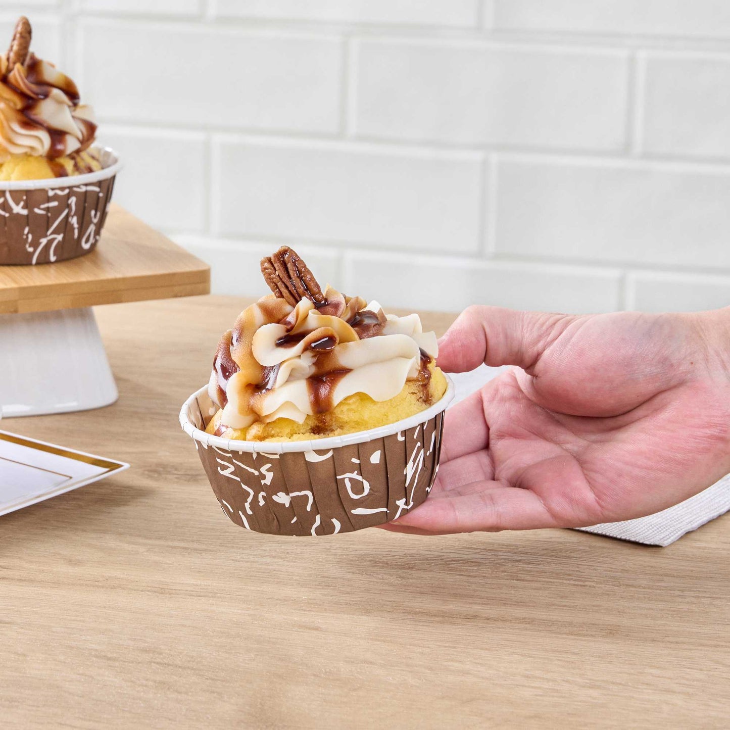 Panificio 5 oz Round Chocolate Wisp Paper Large Baking Cup - Pleated - 3 3/4" x 3 3/4" x 1 1/2" - 200 count box