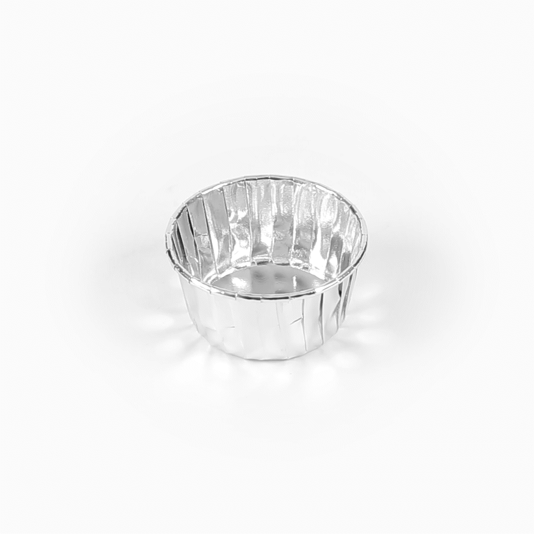 Panificio 5.5 oz Round Metallic Silver Paper Large Baking Cup - Pleated - 3" x 3" x 1 1/2" - 200 count box