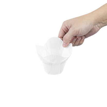 Panificio 6 oz Daffodil White Paper Baking Cup - Greaseproof - 3 1/4" x 3 1/4" x 3" - 200 count box