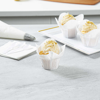 Panificio 6 oz Daffodil White Paper Baking Cup - Greaseproof - 3 1/4" x 3 1/4" x 3" - 200 count box
