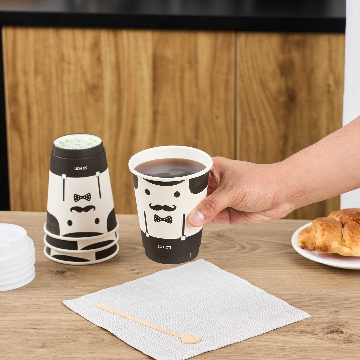 Restpresso 12 oz Monsieur Paper Coffee Cup - Double Wall - 3 1/2" x 3 1/2" x 4 1/4" - 500 count box