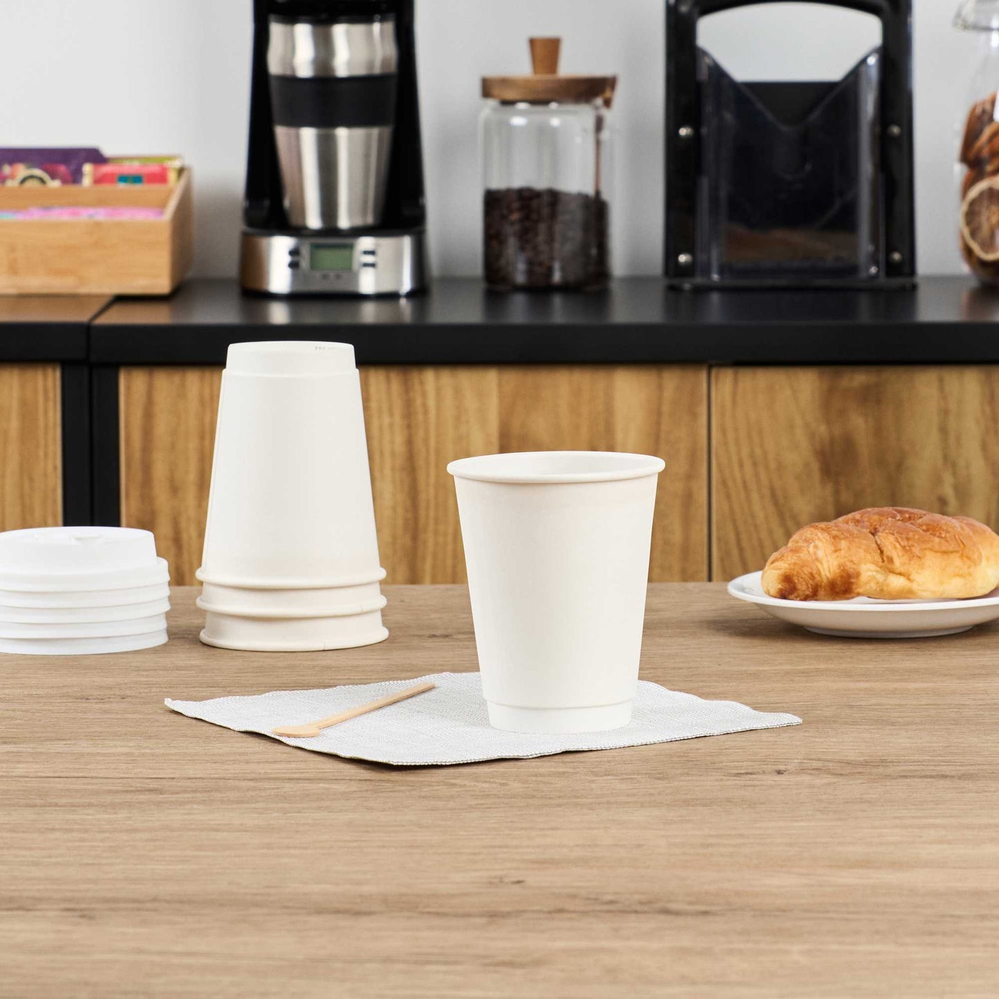 Restpresso 12 oz White Paper Coffee Cup - Double Wall - 3 1/2" x 3 1/2" x 4 1/4" - 25 count box