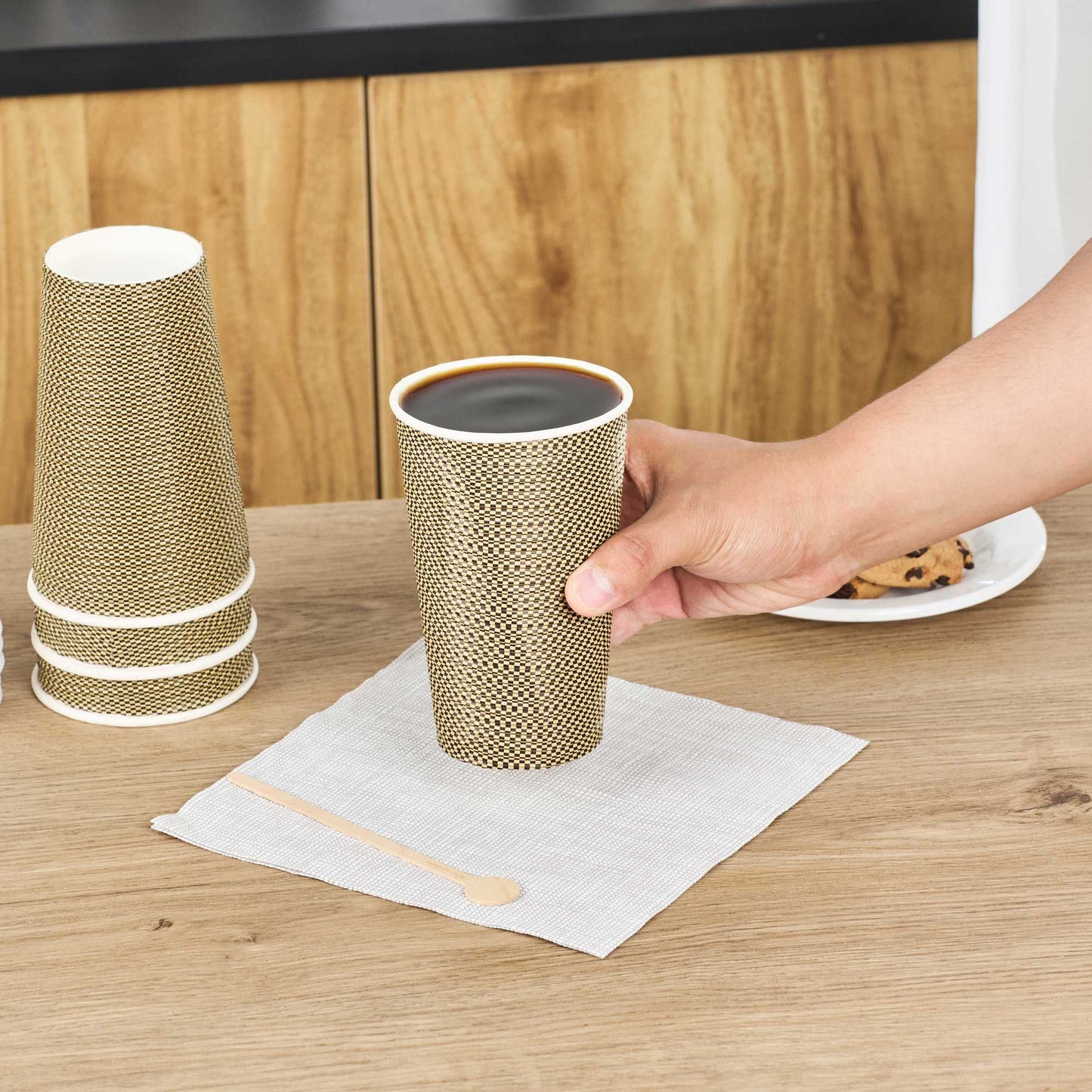 Restpresso 16 oz Mocha Pin Check Paper Coffee Cup - Spiral Wall - 3 1/2" x 3 1/2" x 5 1/2" - 25 count box