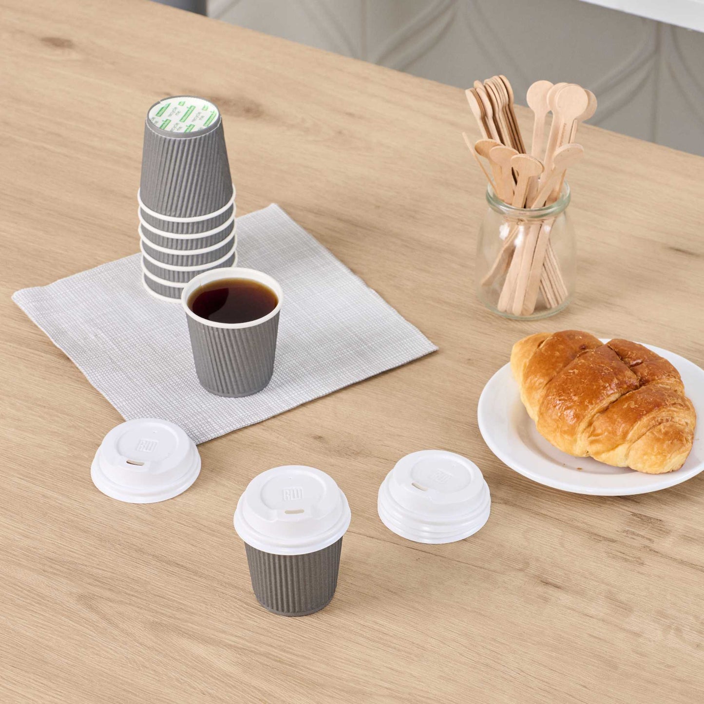 Restpresso White Plastic Coffee Cup Lid - Fits 4 oz - 500 count box