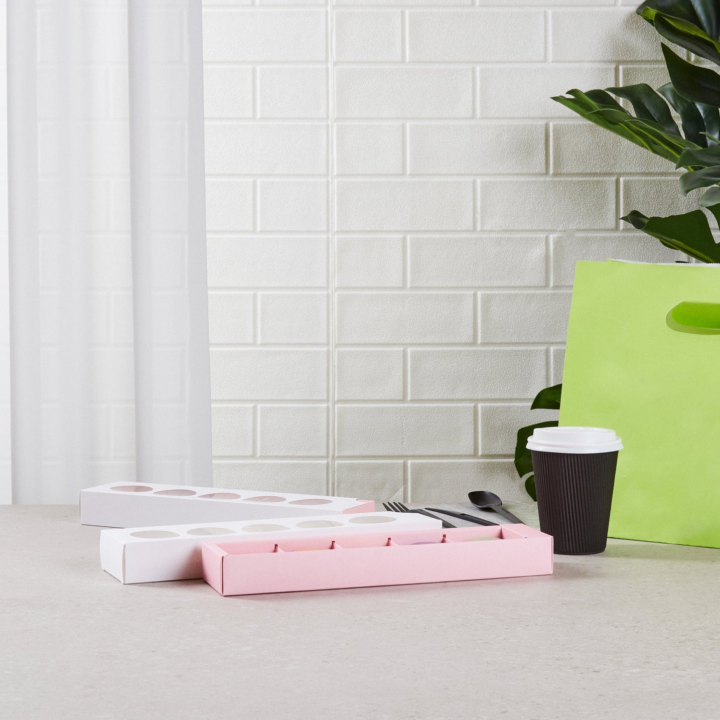 Valentino Rectangle White and Pink Paper Macaron Box - Holds 5 Macarons - 12" x 3" x 1 1/2" - 100 count box