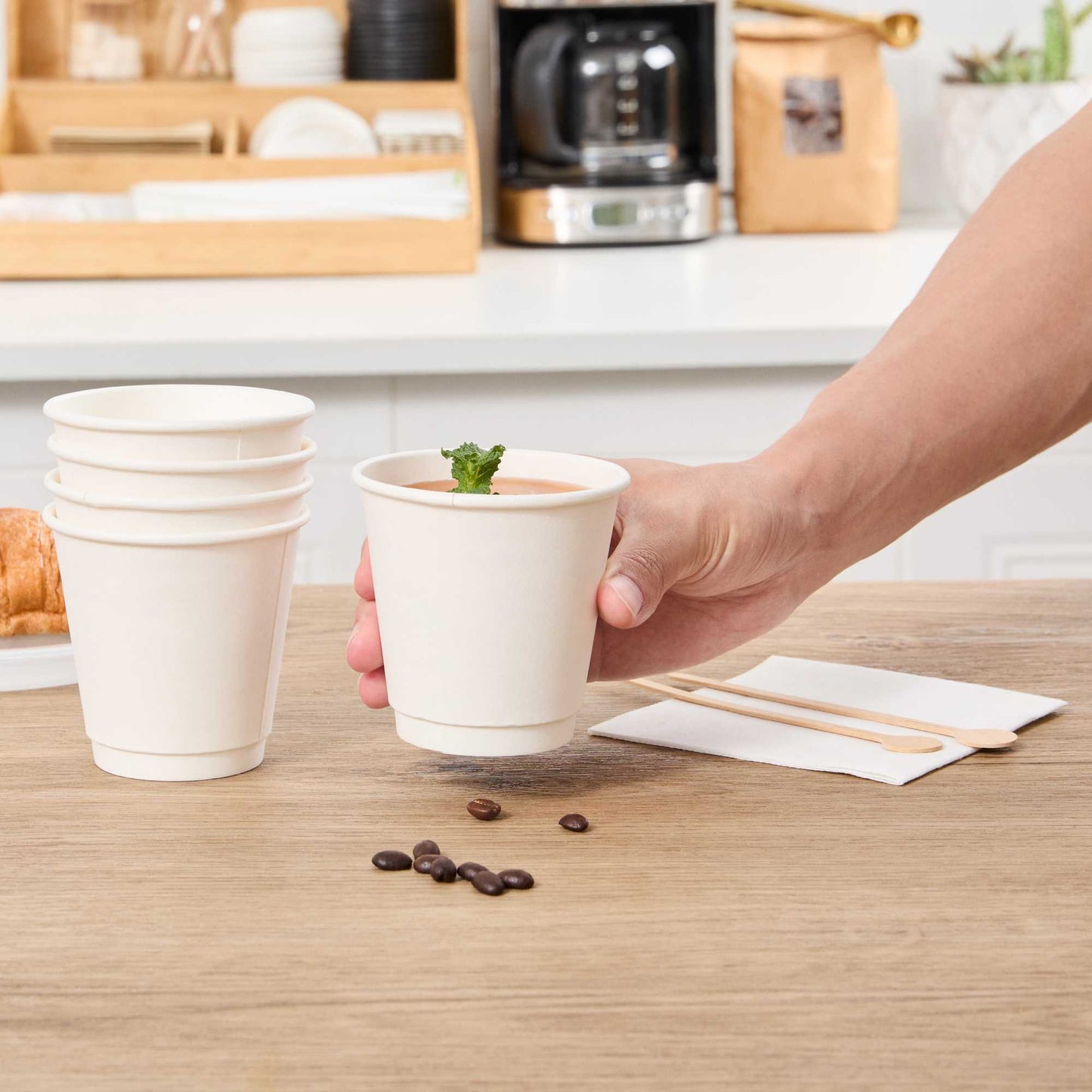 Restpresso 8 oz White Paper Coffee Cup - Double Wall - 3 1/2" x 3 1/2" x 3 1/4" - 25 count box