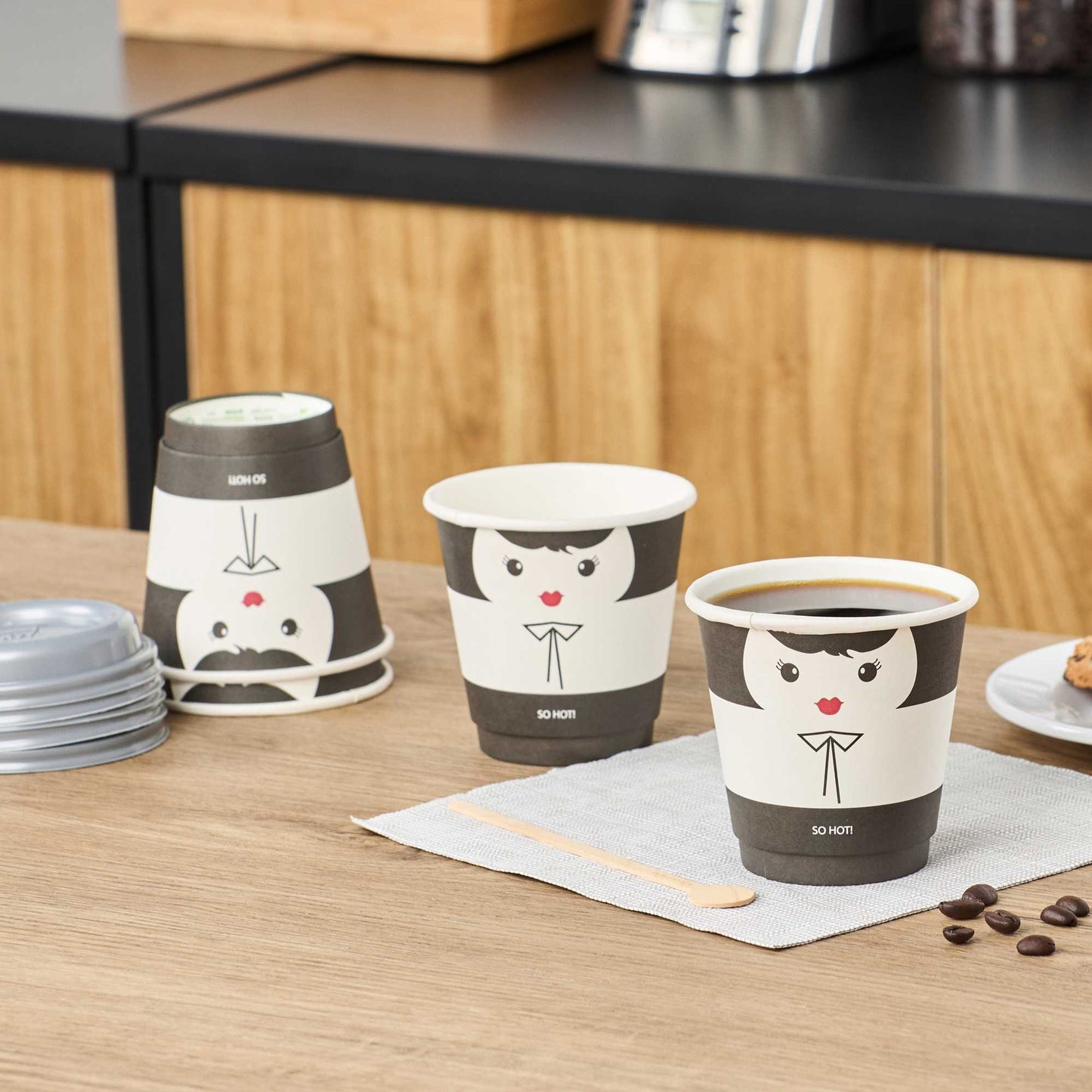 Restpresso 8 oz Madame Paper Coffee Cup - Double Wall - 3 1/2" x 3 1/2" x 3 1/4" - 500 count box