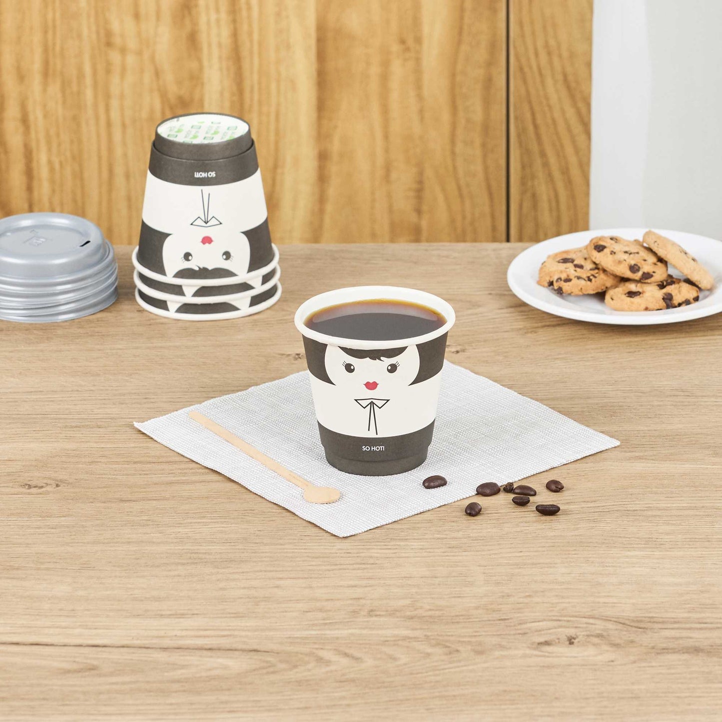 Restpresso 8 oz Madame Paper Coffee Cup - Double Wall - 3 1/2" x 3 1/2" x 3 1/4" - 500 count box