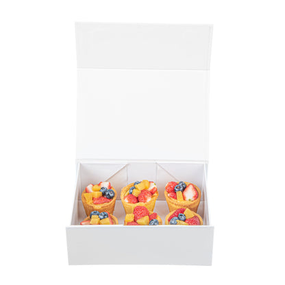 Cater Tek Rectangle White Paper Medium Tic Tac Box - Magnetic - 9" x 6" x 3 1/2" - 10 count box