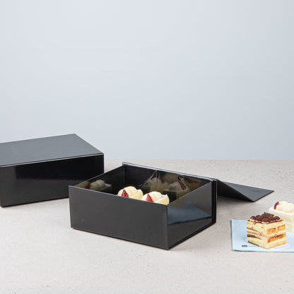 Cater Tek Rectangle Black Paper Large Tic Tac Box - Magnetic - 10 1/2" x 8" x 4" - 10 count box
